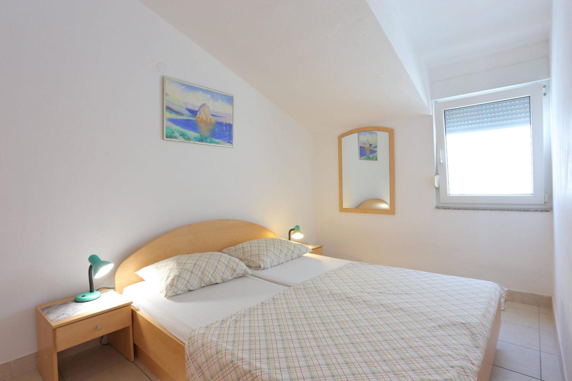 Family Friendly Apartments With A Swimming Pool Businci, Ciovo - 11232 Трогир Екстериор снимка
