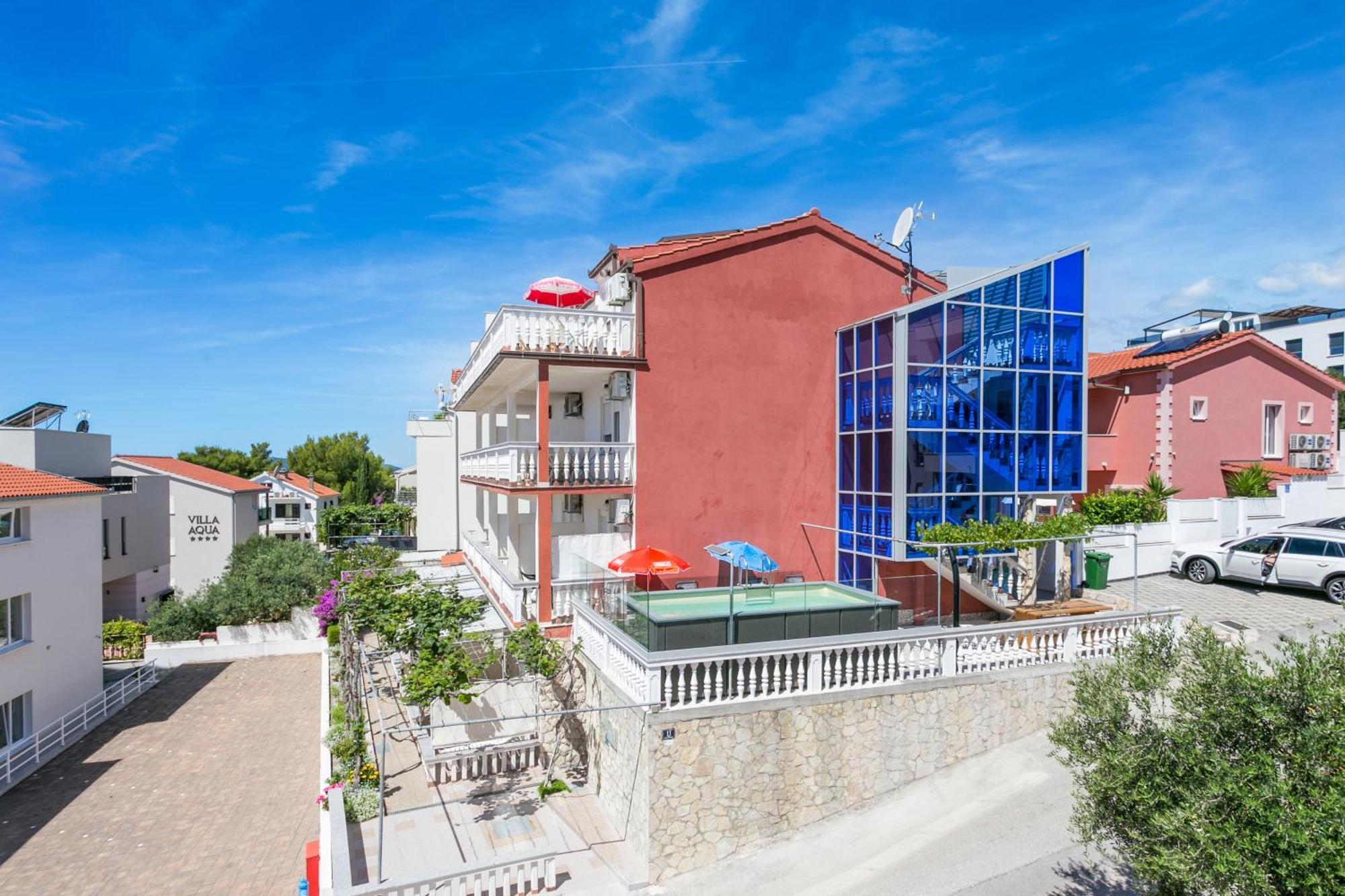 Family Friendly Apartments With A Swimming Pool Businci, Ciovo - 11232 Трогир Екстериор снимка